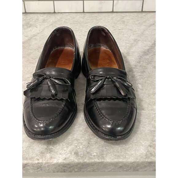 Allen Edmonds Chelsea Shoes Mens Size 9 D Black Leather Tassel Loafers USA - Picture 2 of 9